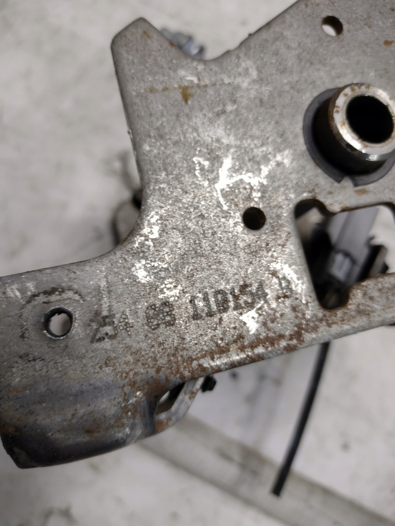 фото №13, Важіль гальма ручного ford kuga mk1 i 2,0tdci