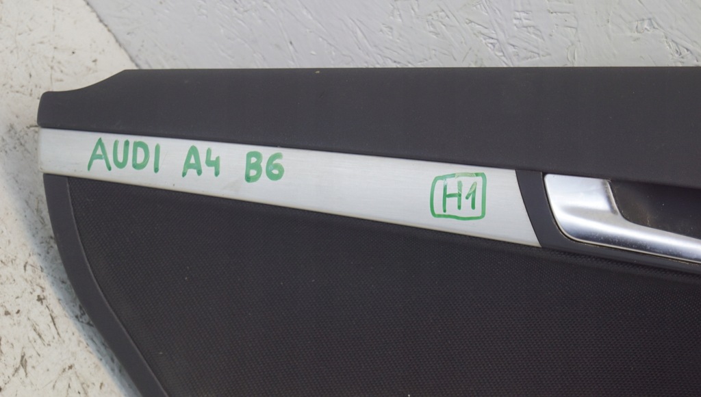 фото №4, Обшивка лівий задня audi a3 8p 5d sportback