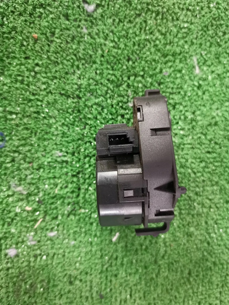 фото №10, Моторчик двигатели отопителя bmw e46 e38