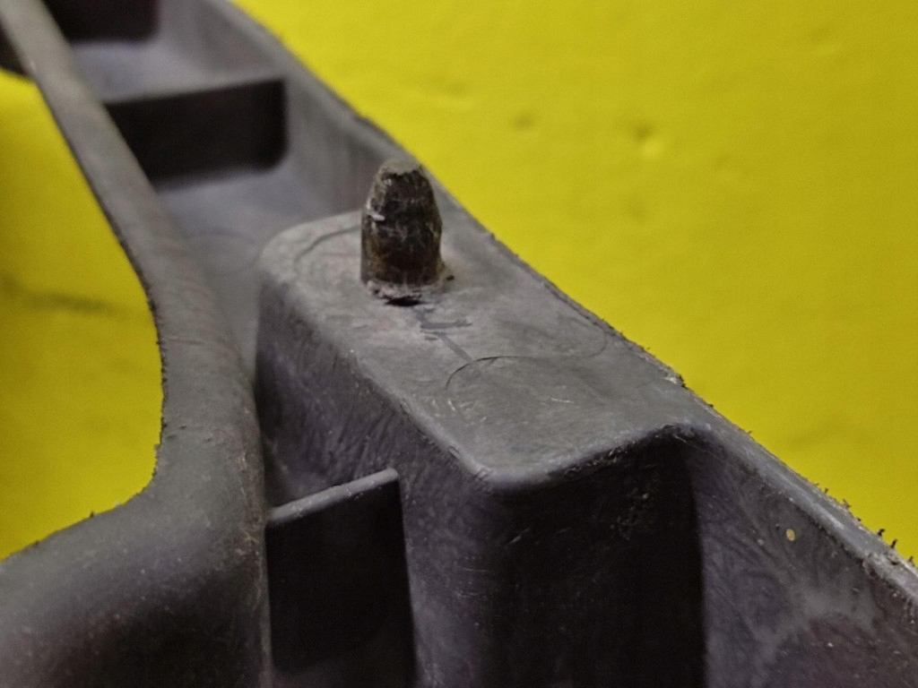 фото №13, Renault trafic vivaro pas підсилювач