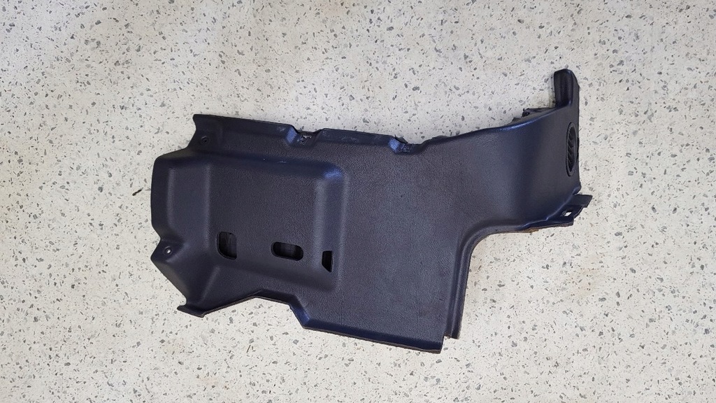 фото №1, Пластик захист консолі mercedes w168