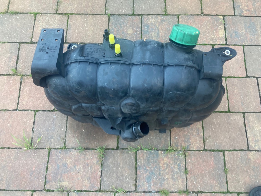 фото №4, Arocs actros mp4 бак розширювальний a9605017903