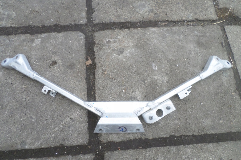 фото №1, Porsche panamera 971 распорка жабо 971805475d