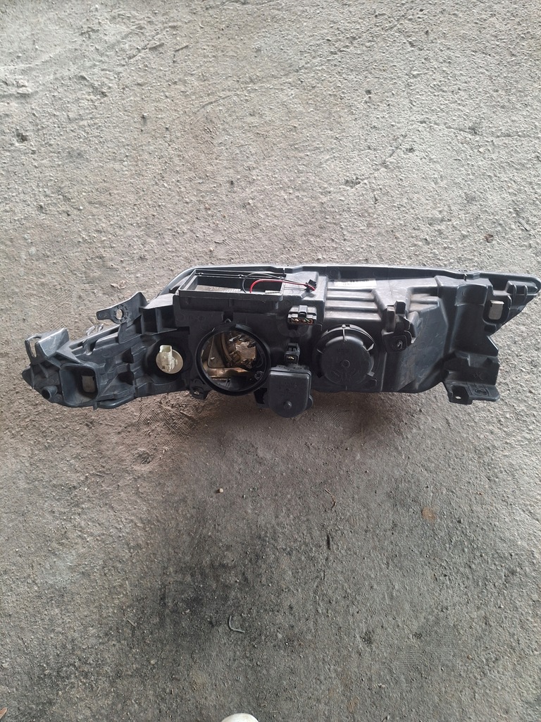 фото №3, Лампа права перед 8200002847 renault laguna ii