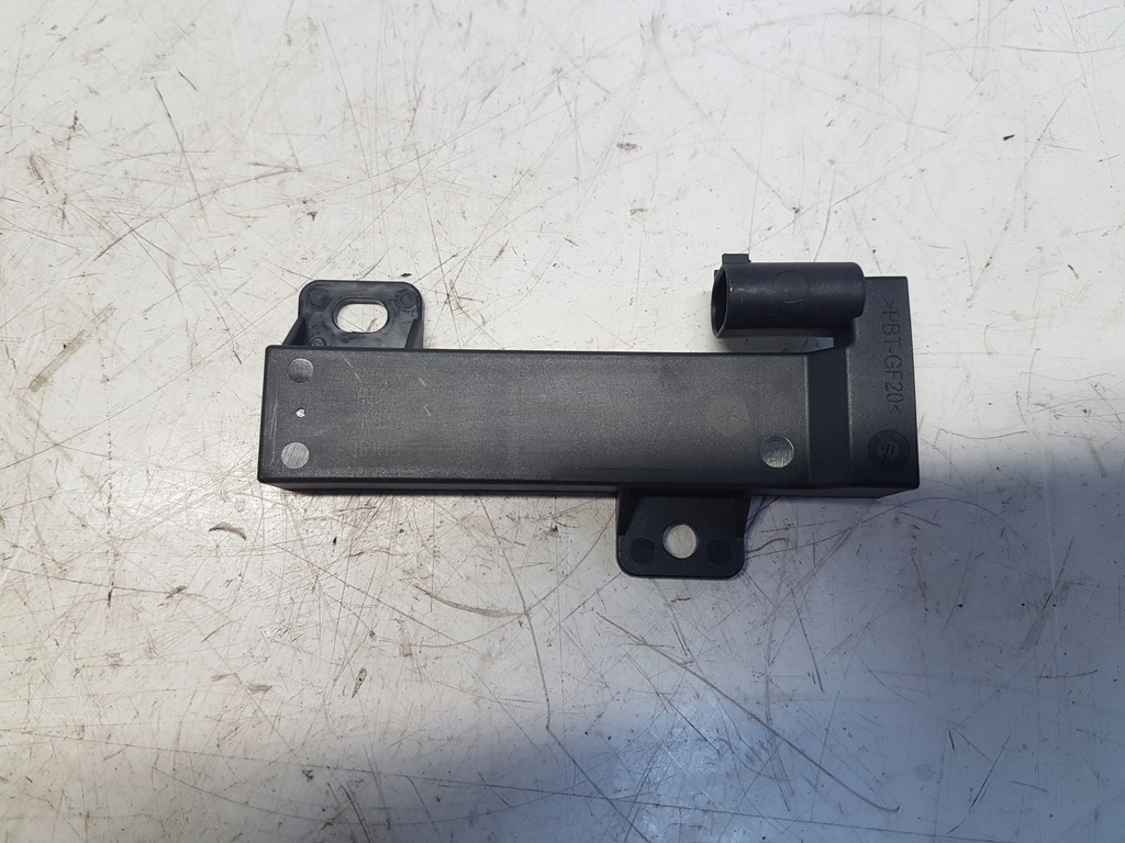 фото №1, Maserati levante модуль антенны 6805135ab