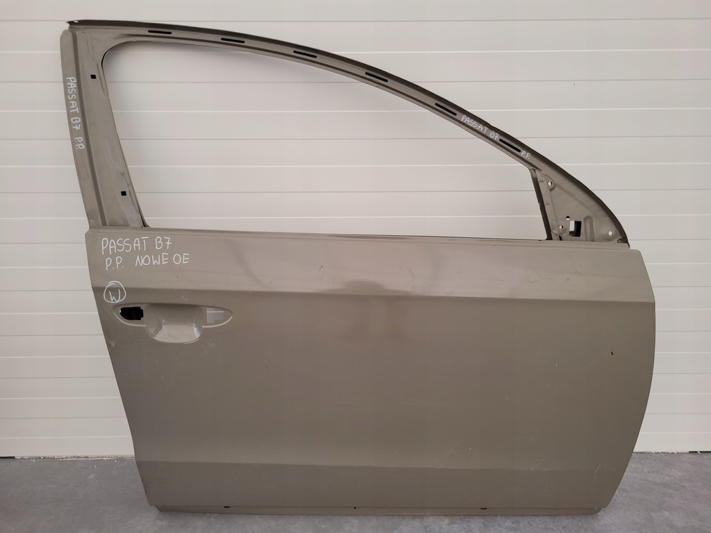 фото №1, Дверь правый перед vw passat b7