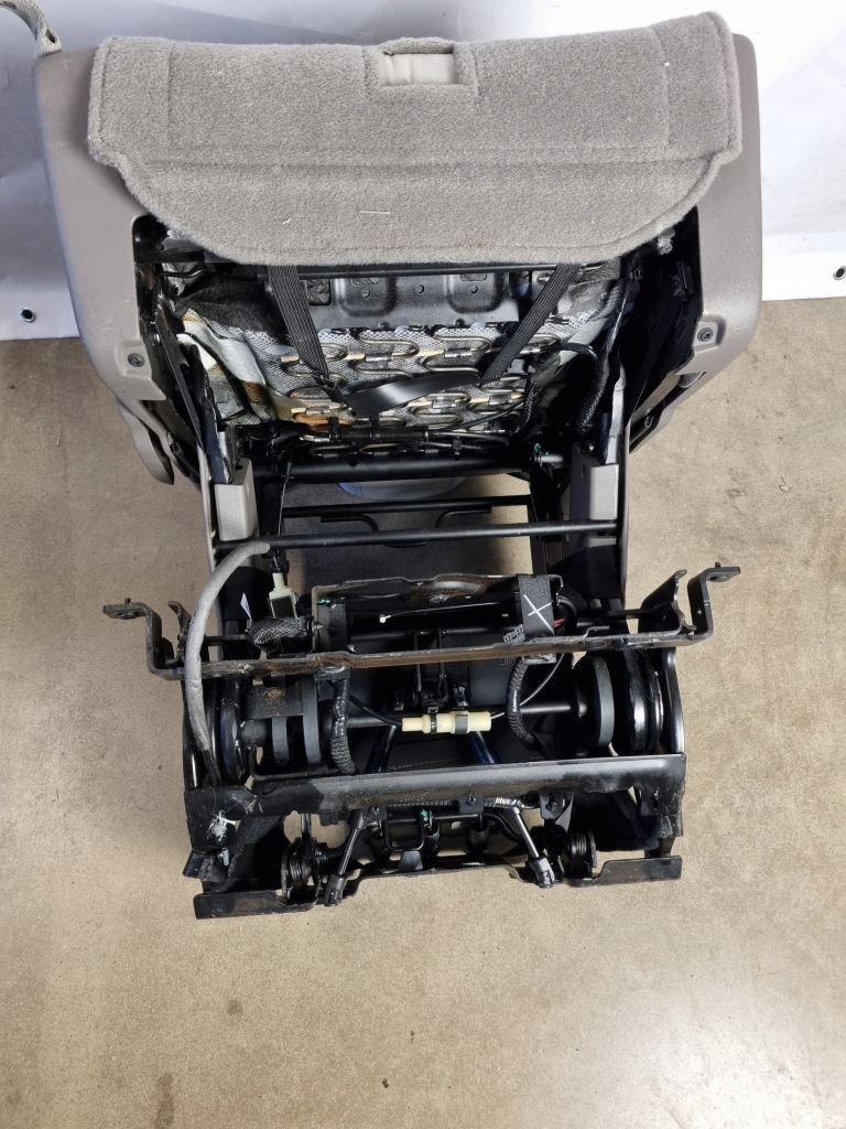 фото №6, Chrysler pacifica 2018 ліва сторона заднє сидіння задня / сидіння drugiego rzędu