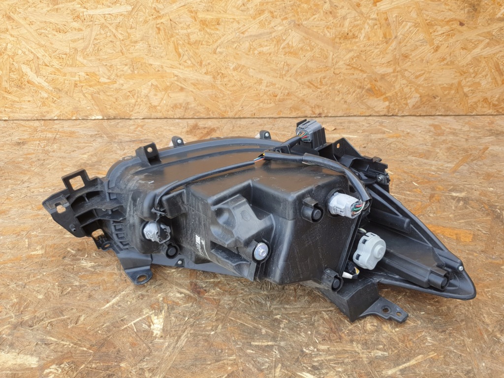 Купить Mazda cx5 рестайлинг  фара левый перед full led ka1l51040m