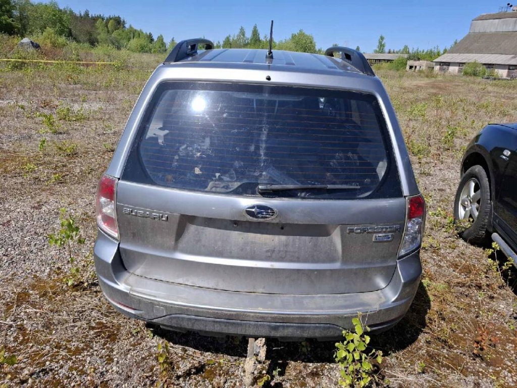 Купити Subaru forester коробка запобіжників 2009 2.0l mb100200b