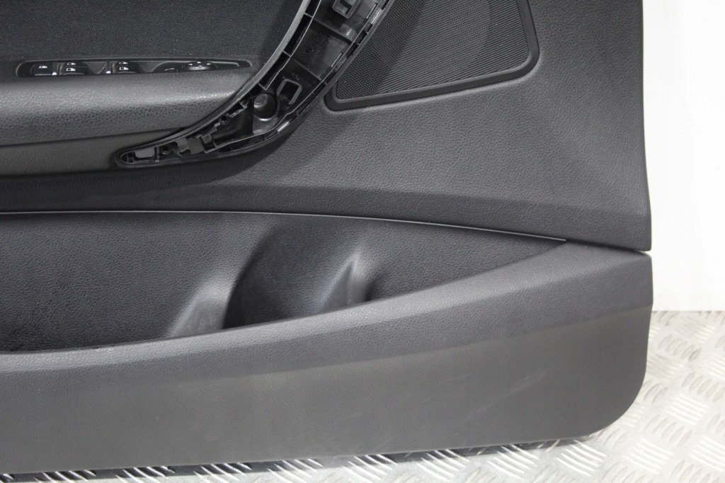 фото №4, Обшивка двері лівий перед bmw 1 f20 lift