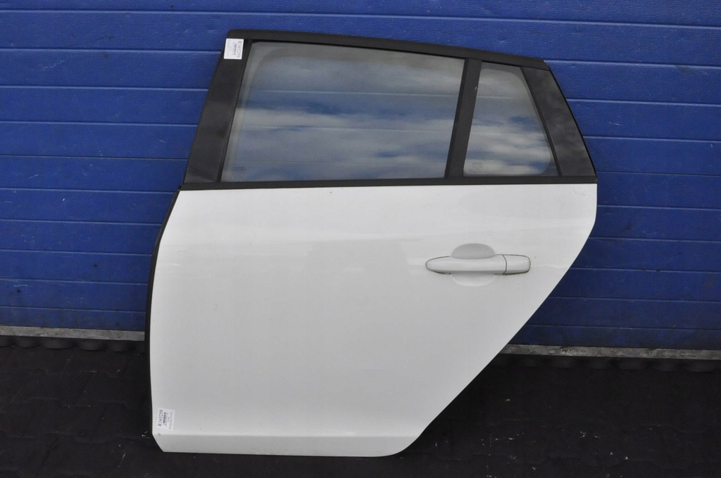 фото №1, Volvo v60 двері лівий задня задні