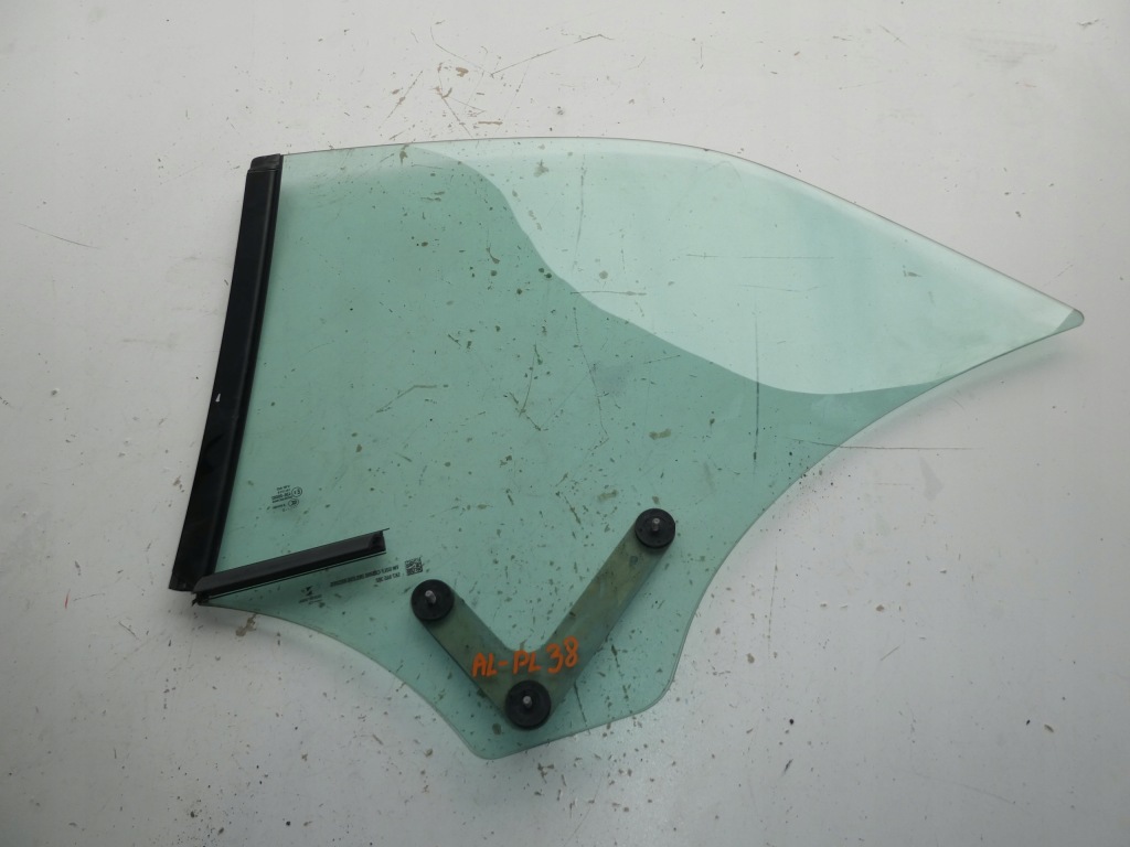 фото №1, Vw golf vi стекло правый задняя cabrio 5k7845302