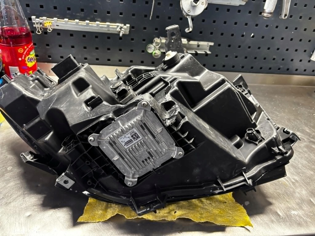 фото №15, Renault austral matrix фара лівий передній лампа лівий перед 260609504r