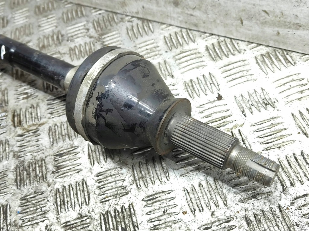 фото №6, Maserati levante 2017 права сторона привідний вал задня