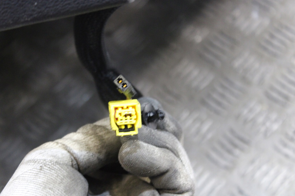 фото №8, Сиденья салон полукожа обивка seat leon iii 3 5f 5f0 lift