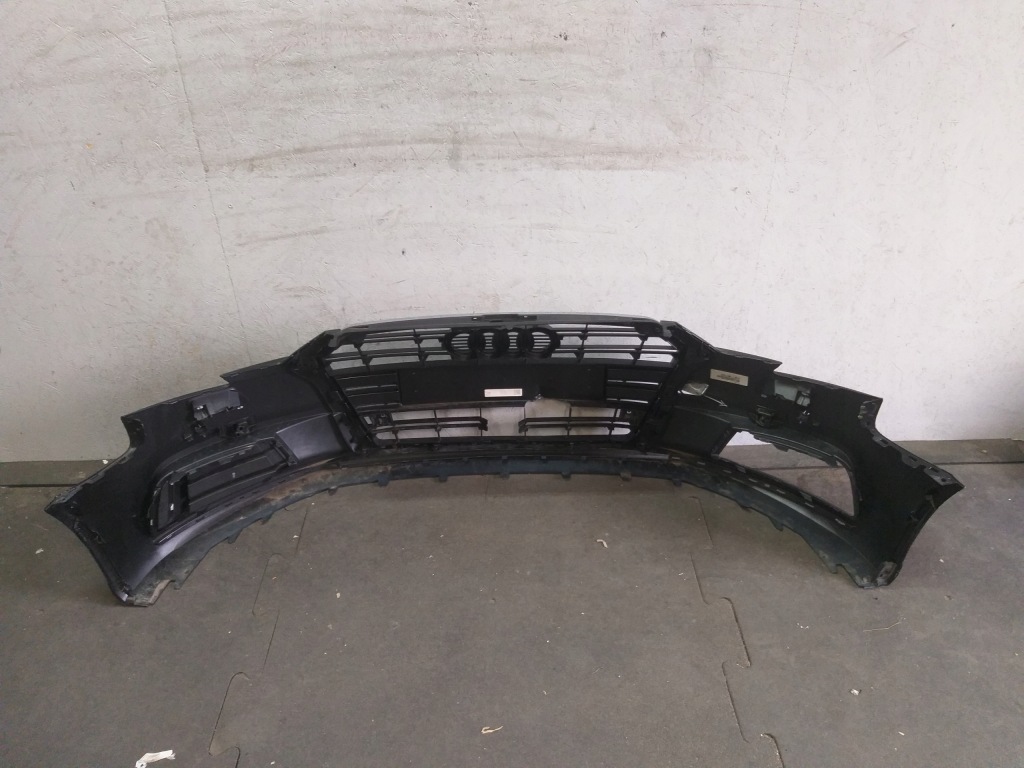 Бампер перед audi a3 sedan рестайлінг  16- 8v5 Ціна