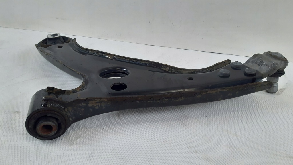 фото №5, Volvo xc40 важіль правий перед 31658402