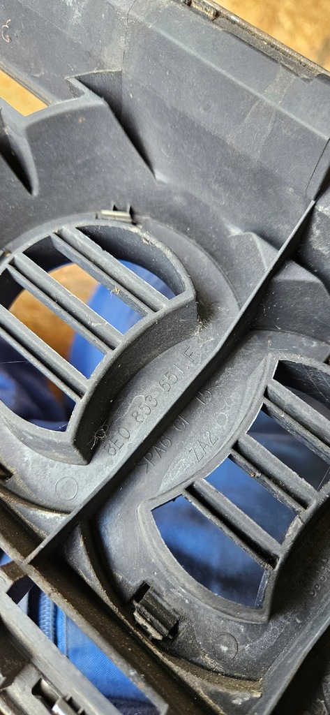 фото №10, Audi a4 b6 решётка радиатора радиатора решётка радиатора 8e0853651f