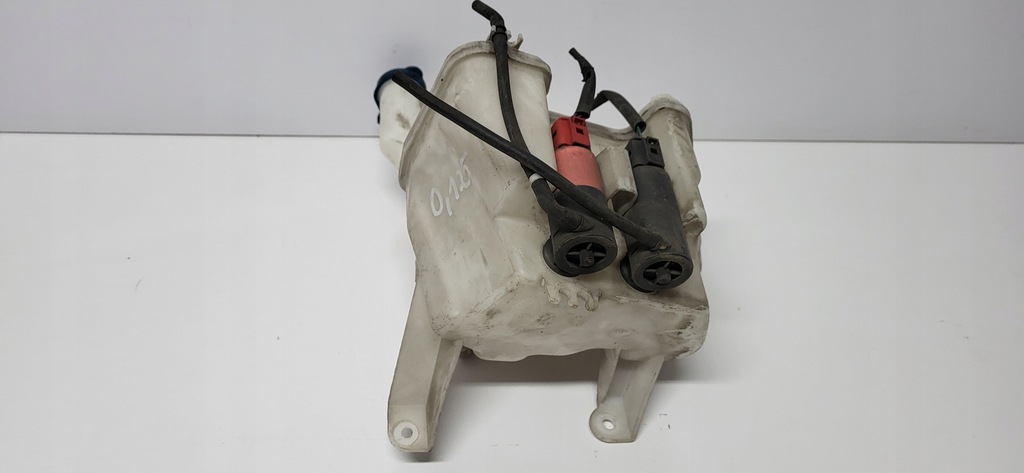 фото №8, Yaris ii 06-11 бак бачок рідина do омивача скло 85310-0d060