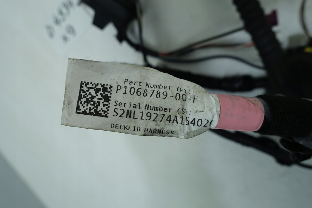 фото №5, Электропроводка жгут шланг tesla 3 p1068789-00-f