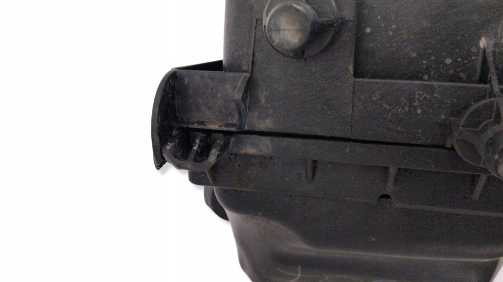 фото №8, Корпус фильтра воздуха nissan juke f15 1.6 16v 1kt1a