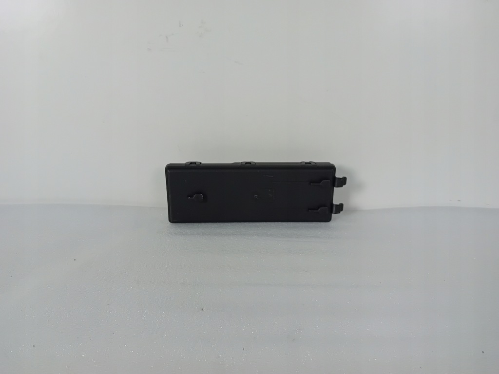 фото №1, Audi q3 83a блок управления крышки задняя задний