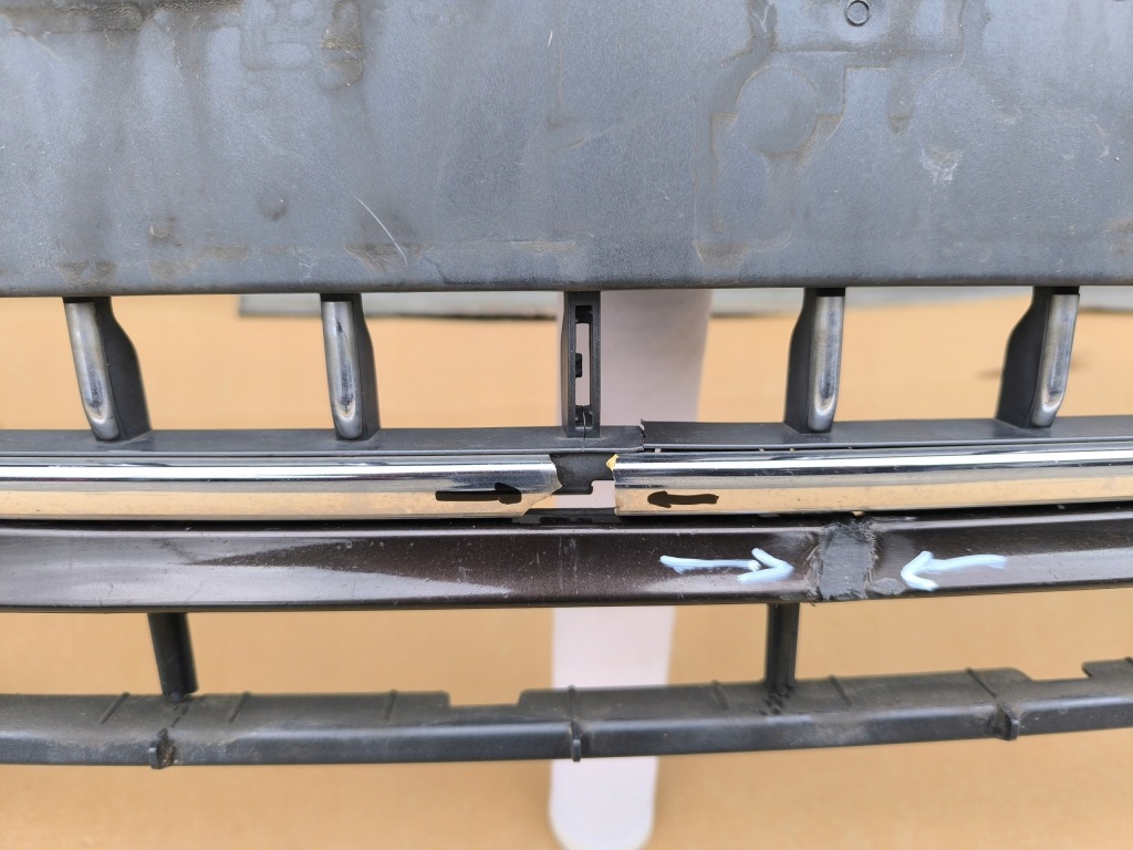 Audi q5 s-line 8r0807437 przed liftem бампер перед оригінал в Україні