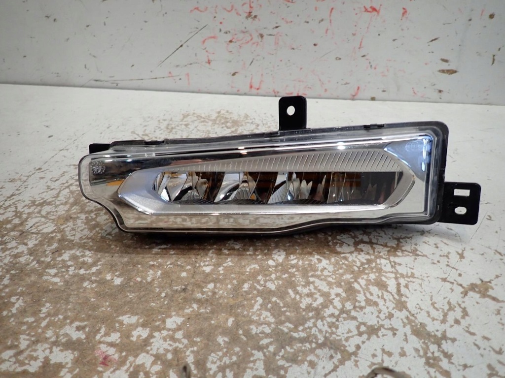 фото №1, Протитуманна фара лівий bmw x3 g01 x4 g02 2017- 7412527-08