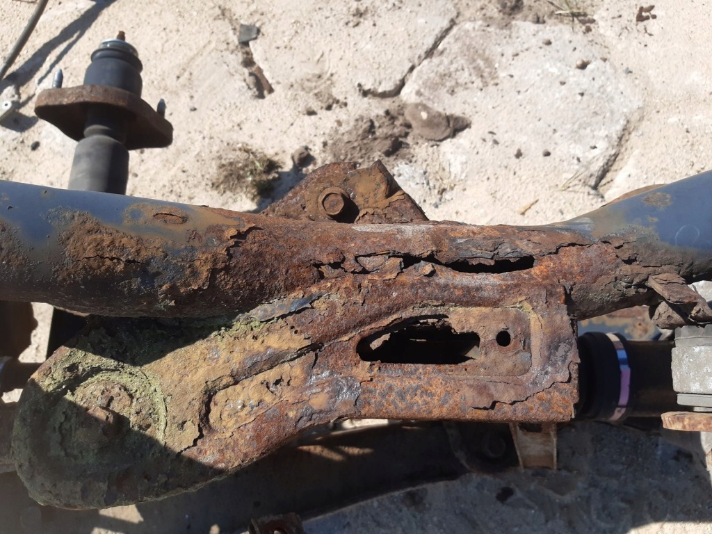 фото №2, Балка підвіска задня citroen c-crosser