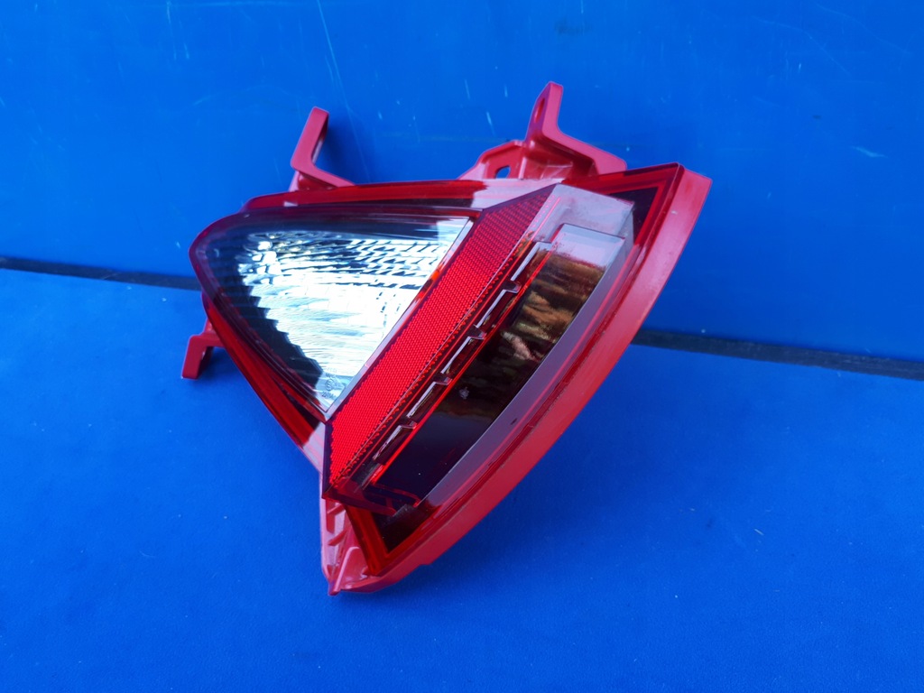 фото №3, Kia sportage 21- лампа задняя правая противотуманная