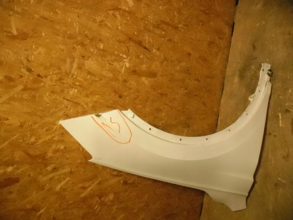 фото №1, Крыло правый перед передний tarraco