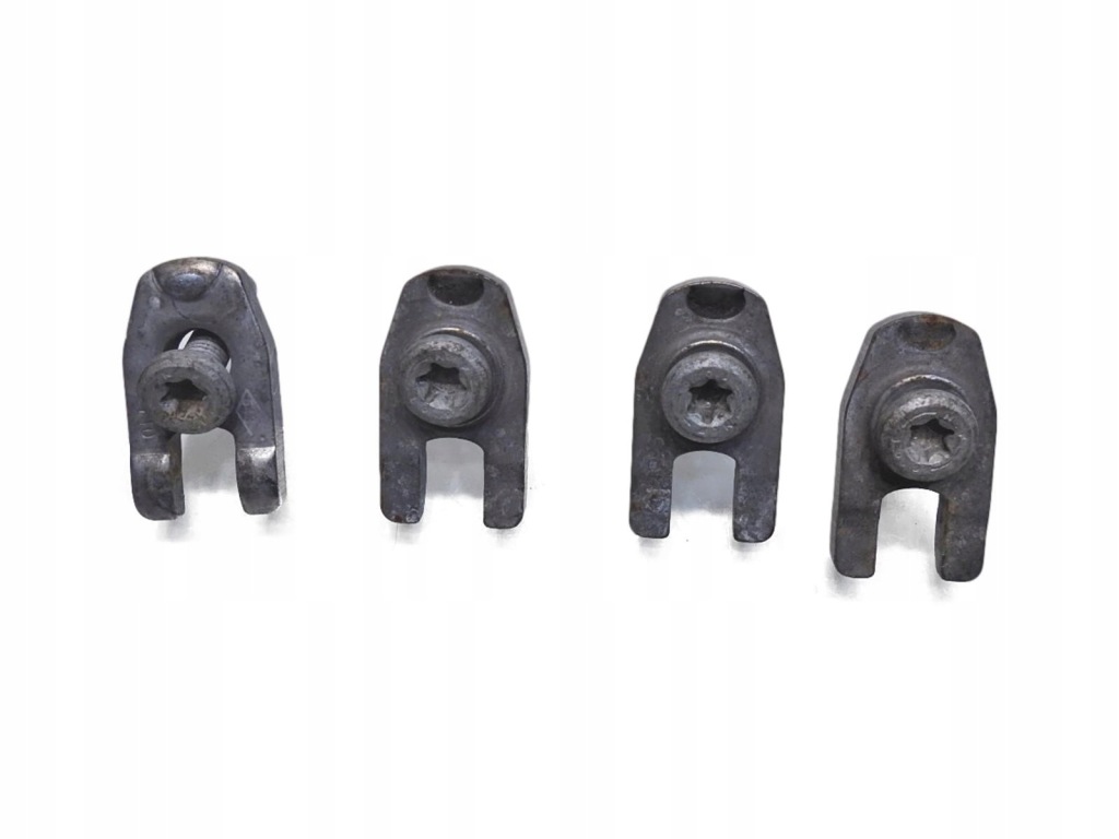 фото №1, Брызговики шпильки кронштейн впрыска renault twingo ii 1.5 dci