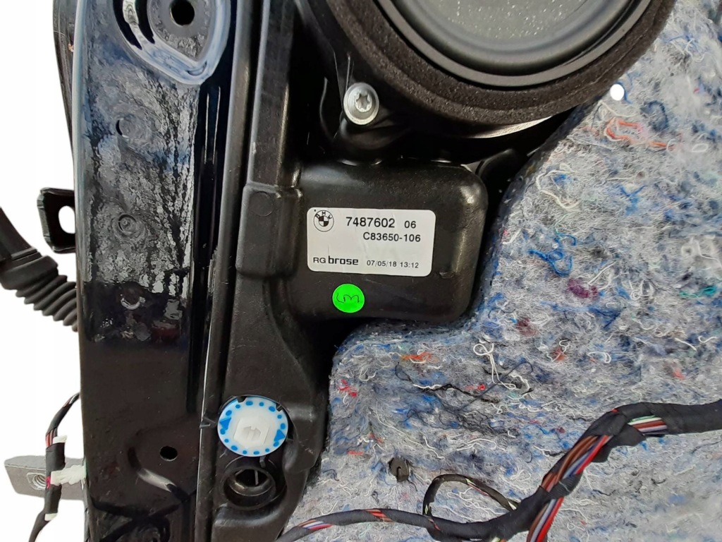 Bmw x3 g01 416 carbonschwarz дверь правый задний  правое задние Недорого