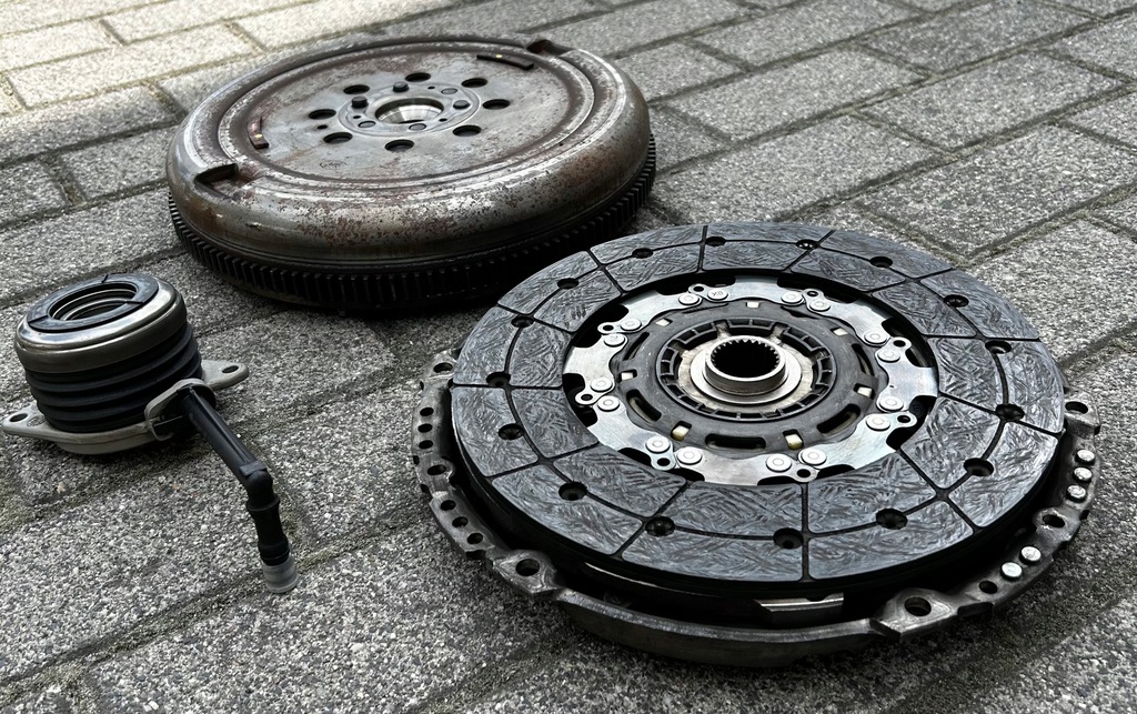 фото №5, Сцепление колесо двухмассовый kompl. man tge vw crafter ii 2.0tdi 04l141015p