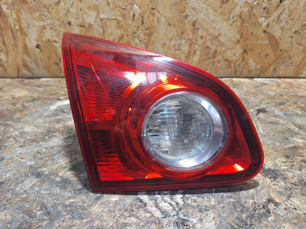 фото №1, Лампа задняя левая w крышка nissan qashqai j10 06-09