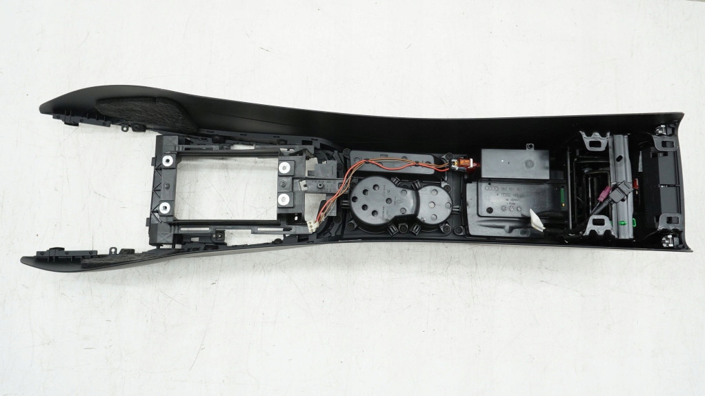 фото №10, Туннель средний подлокотник audi s5 a5 8t