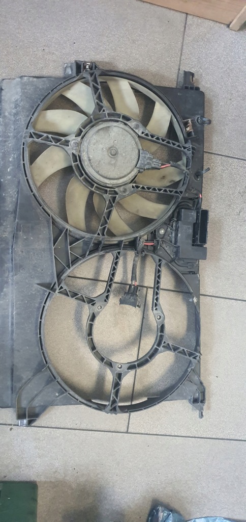 фото №1, Модуль вентилятора вентилятор вентилятор opel vectra c 1379131 блок управления