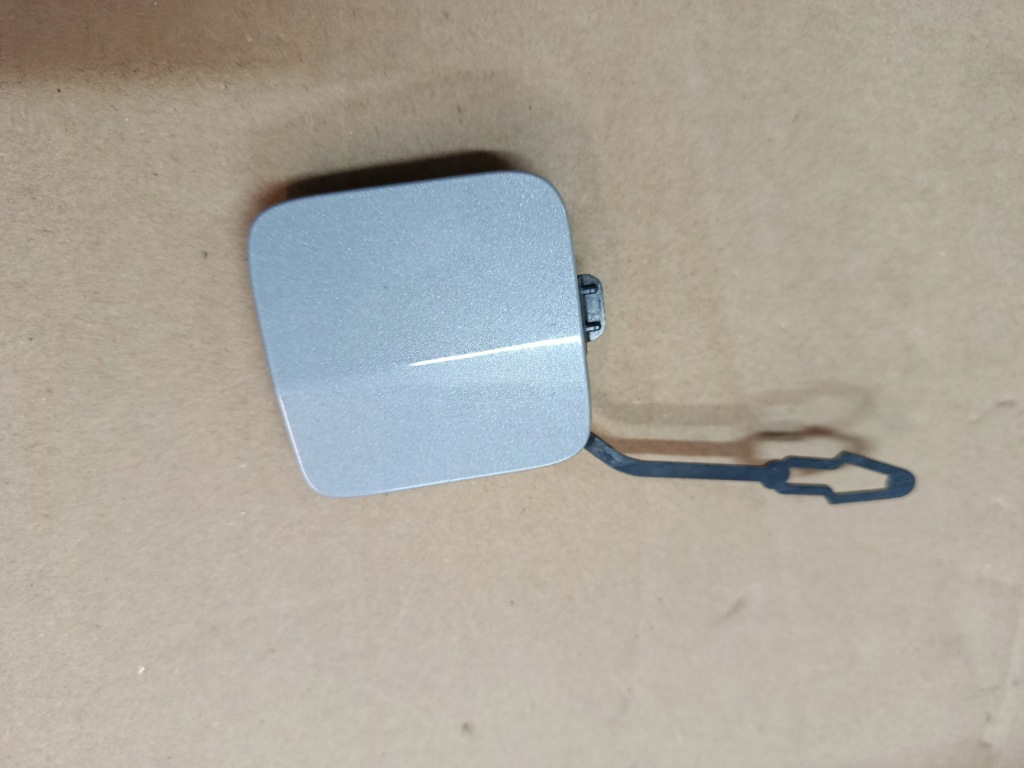 фото №1, Renault clio v 5 lift 23-zaślepka фаркоп бампера задня оригінал