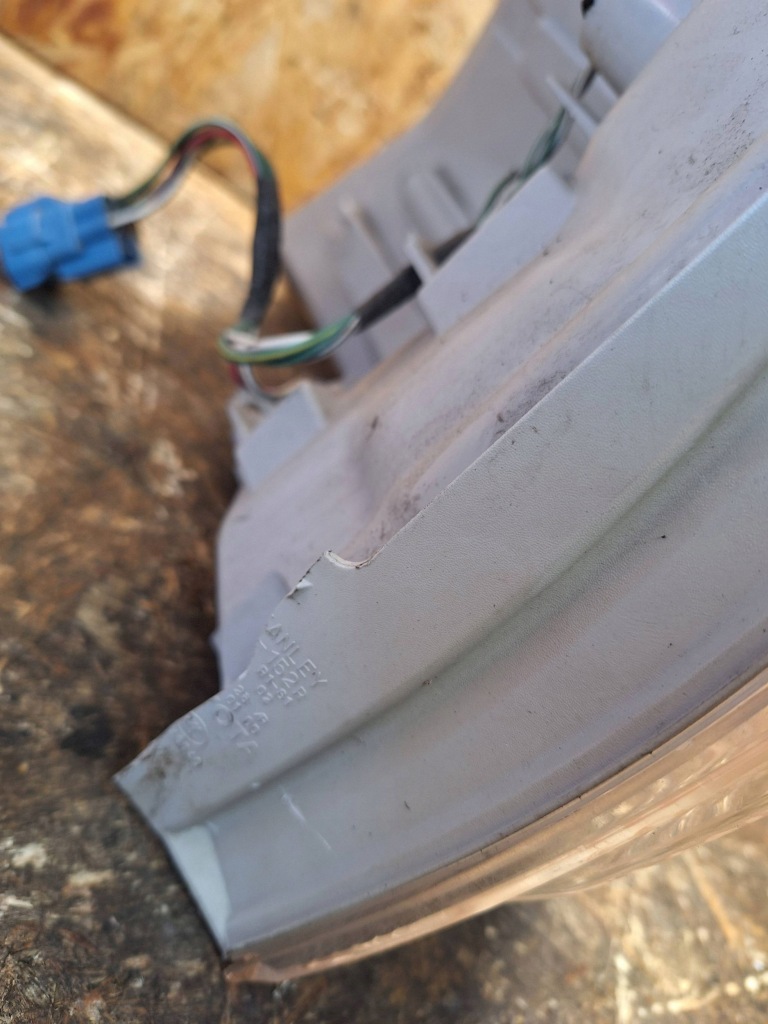 фото №4, Лампа задняя правая toyota land cruiser 150 09-13 led