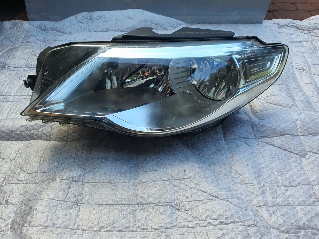 фото №1, Лампа левый перед vw passat cc 3c8941005c