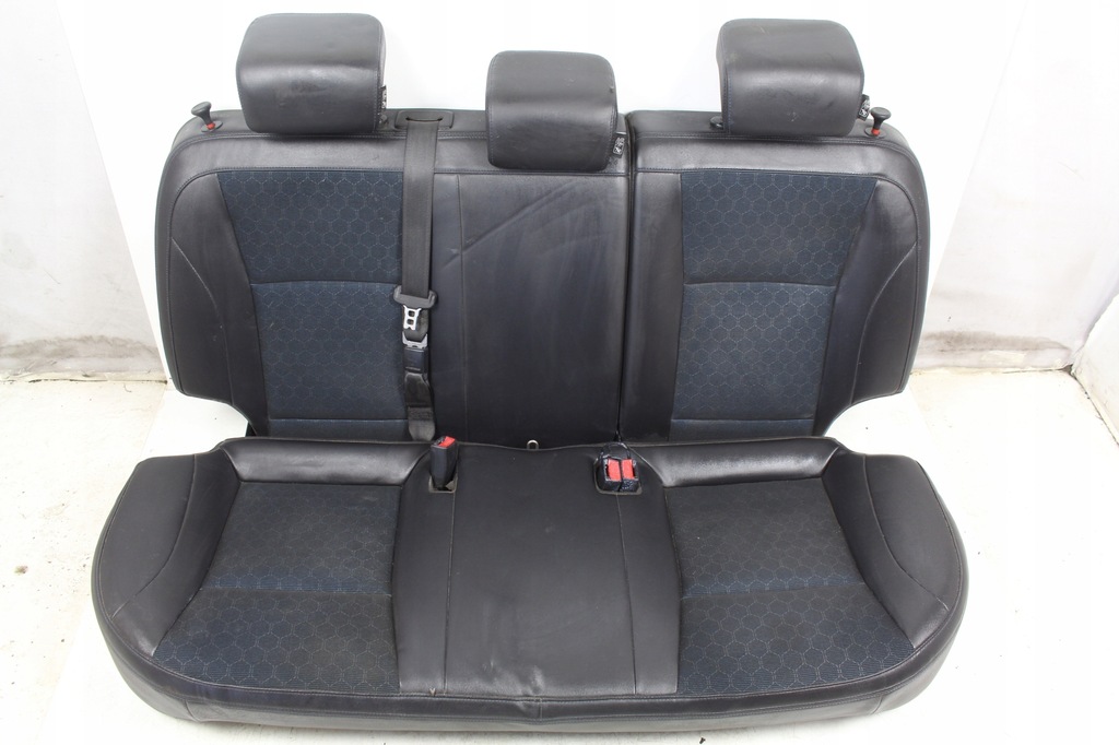 фото №1, Заднє сидіння ssangyong tivoli 2016