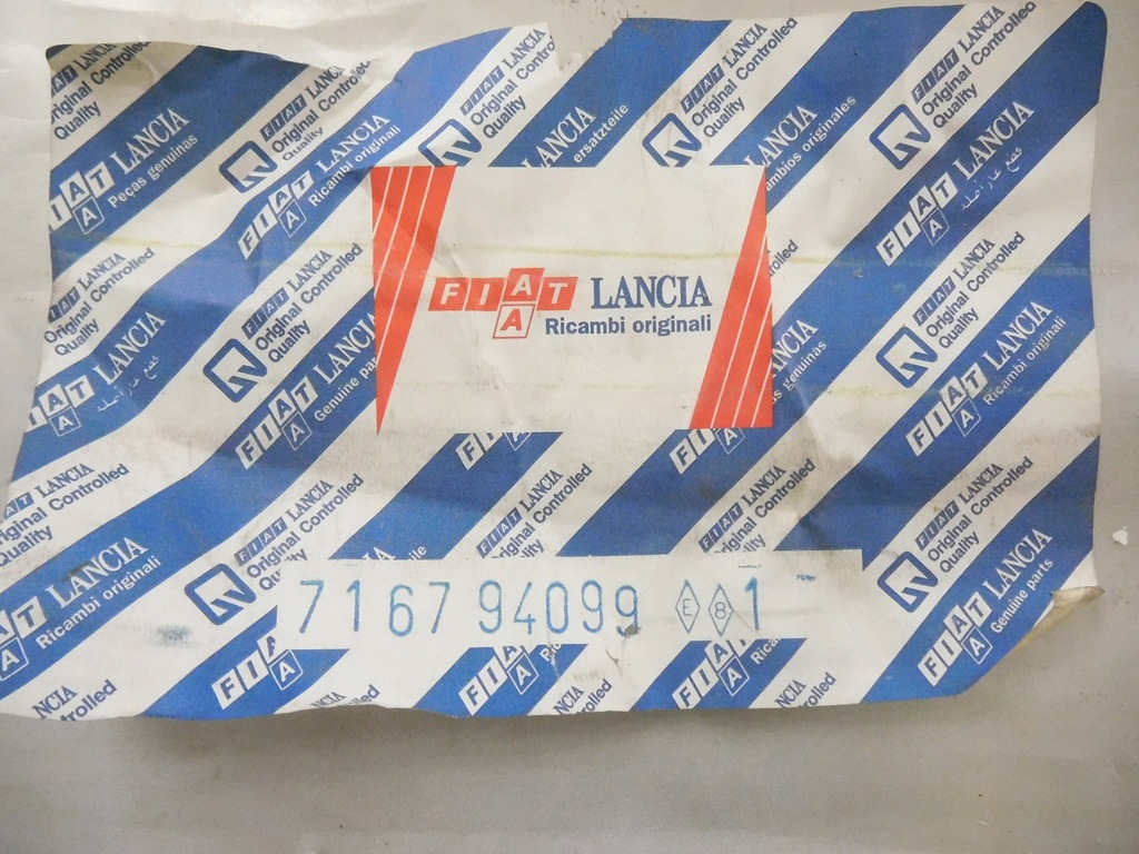 фото №12, Бампер задній fiat palio 97-01 оригінальний номер 716794099