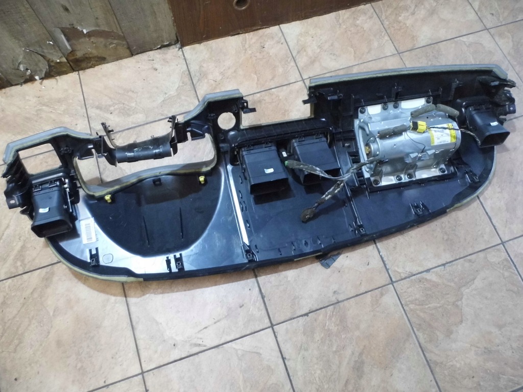 фото №8, Volvo v50 s40 ii 2.0d 06' приборная панель приборная приборная панель