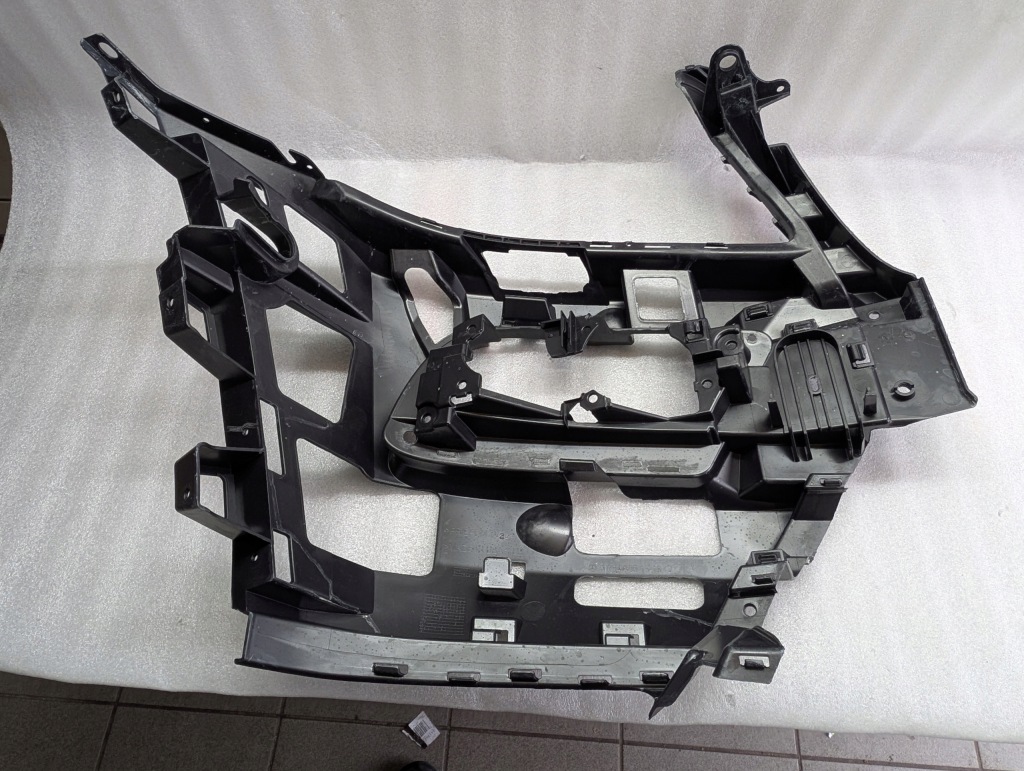 фото №6, Mercedes gl x164 w164 lift усилитель направляющая бампера левый правый перед