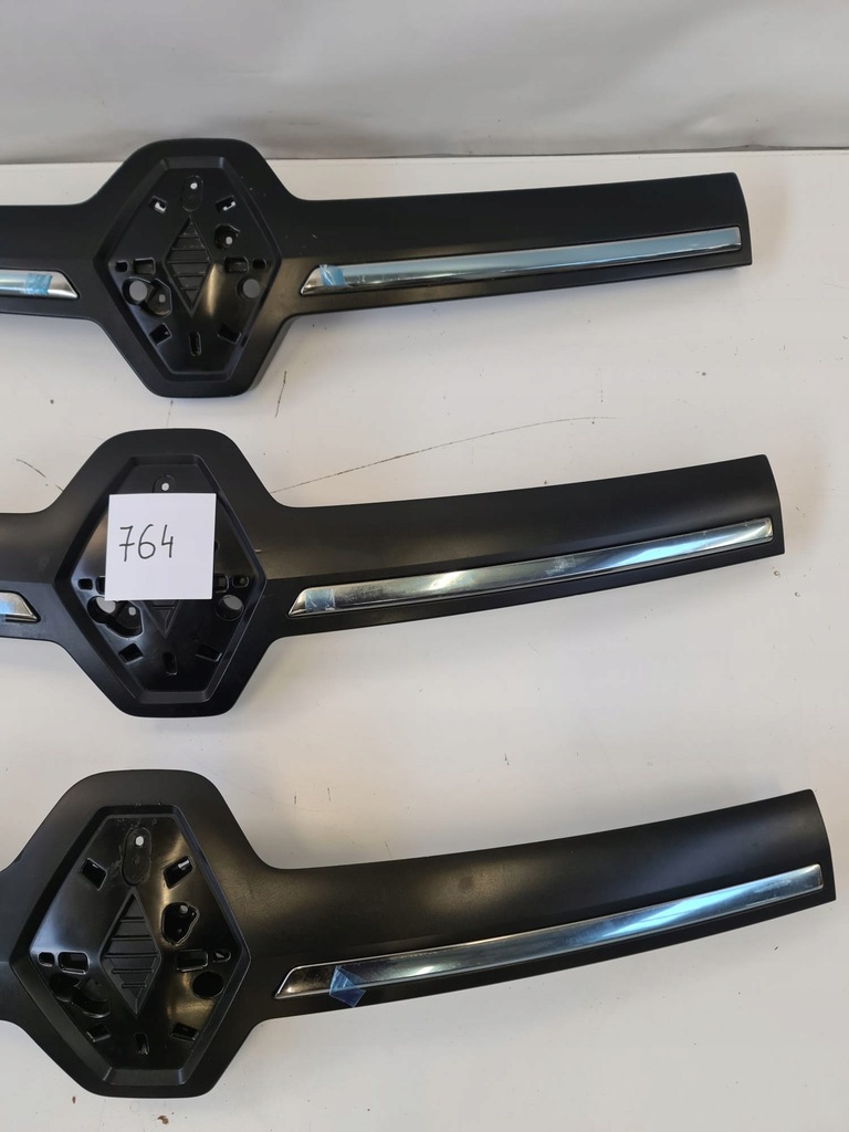 фото №3, Решітка радіатора решітка радіатора logo капот renault trafic iii