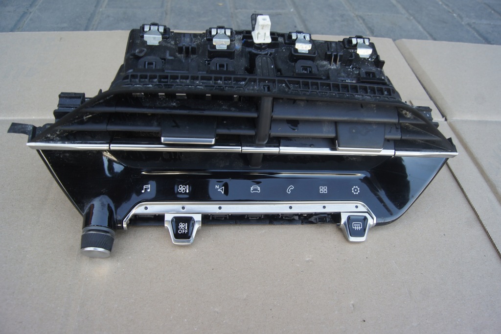 фото №1, Решітка обдув панель peugeot 208 ii uszk