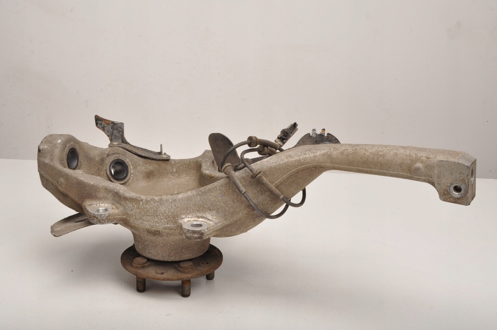 фото №8, Land rover discovery l462 поворотний кулак права передня