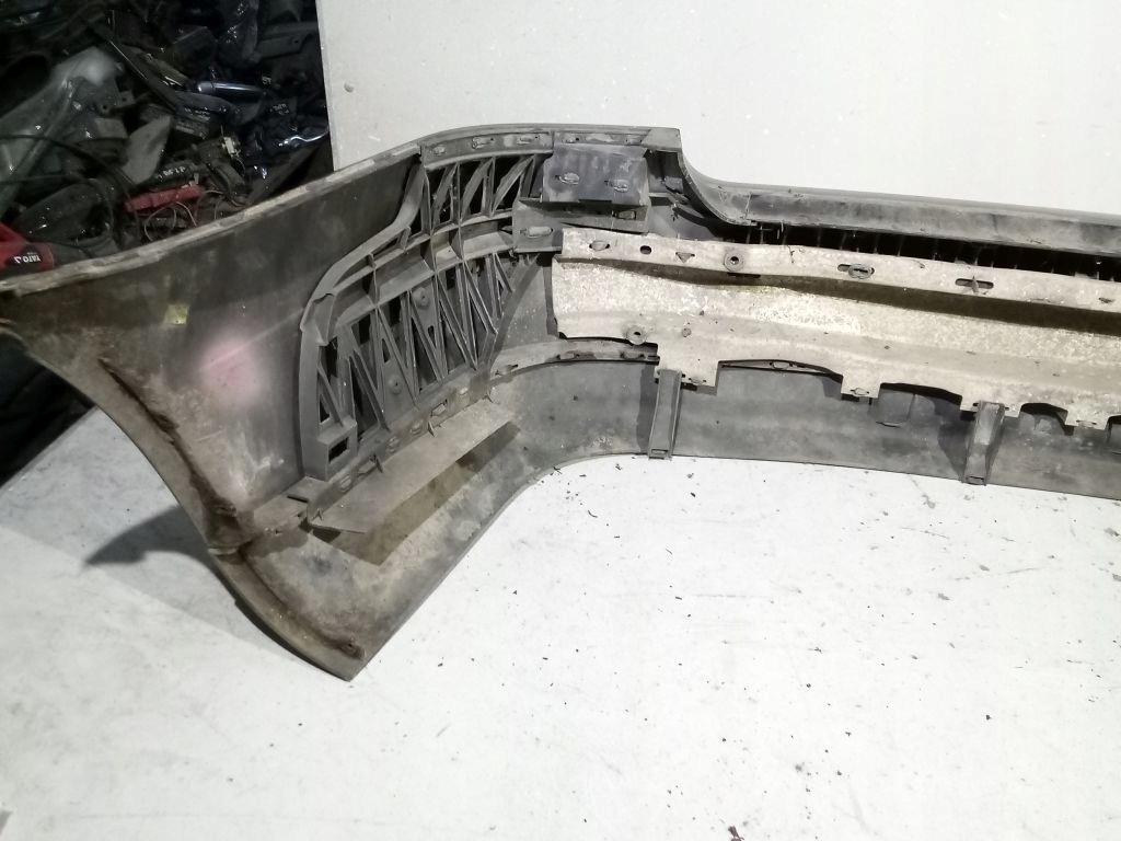 фото №12, Audi a4 b5 lift fl kombi бампер задня задній lz5l