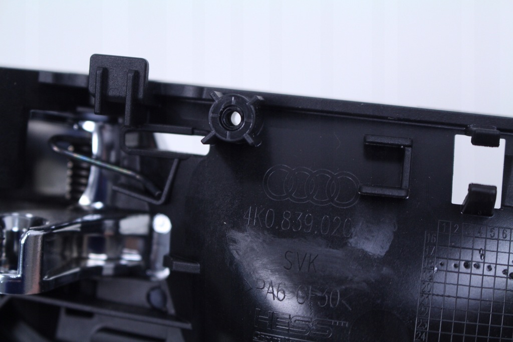 фото №6, Ручка правая задняя audi a6 c8