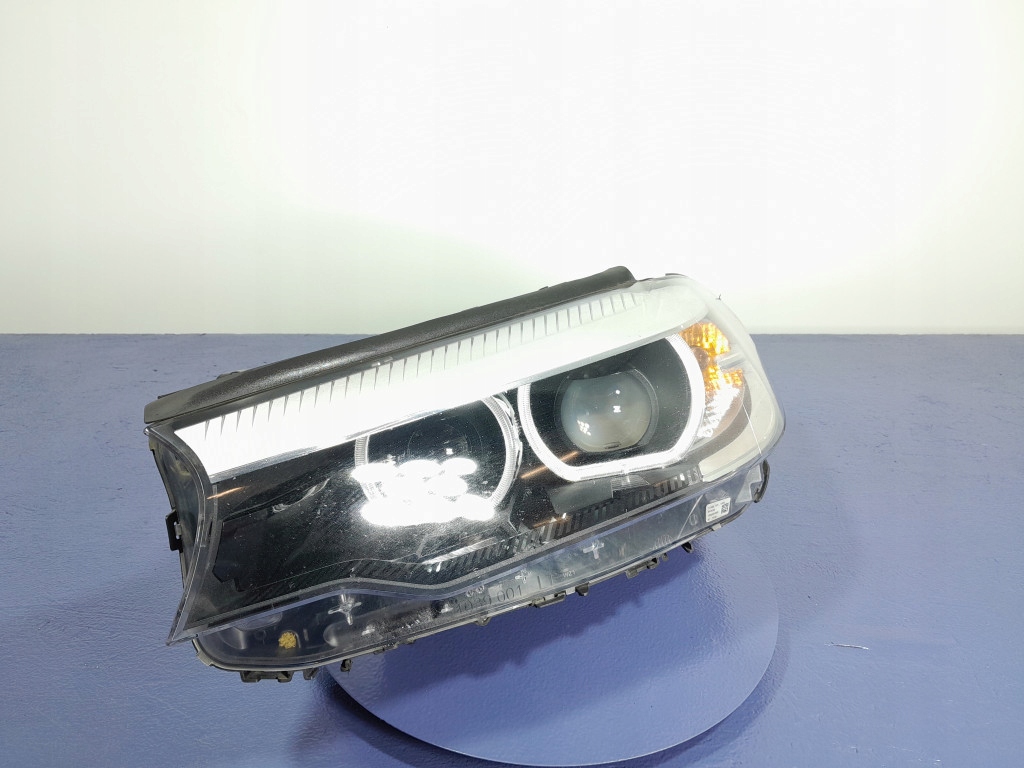 фото №1, Bmw 5 g30 g31 фара лампа перед левый full led eu 8499111